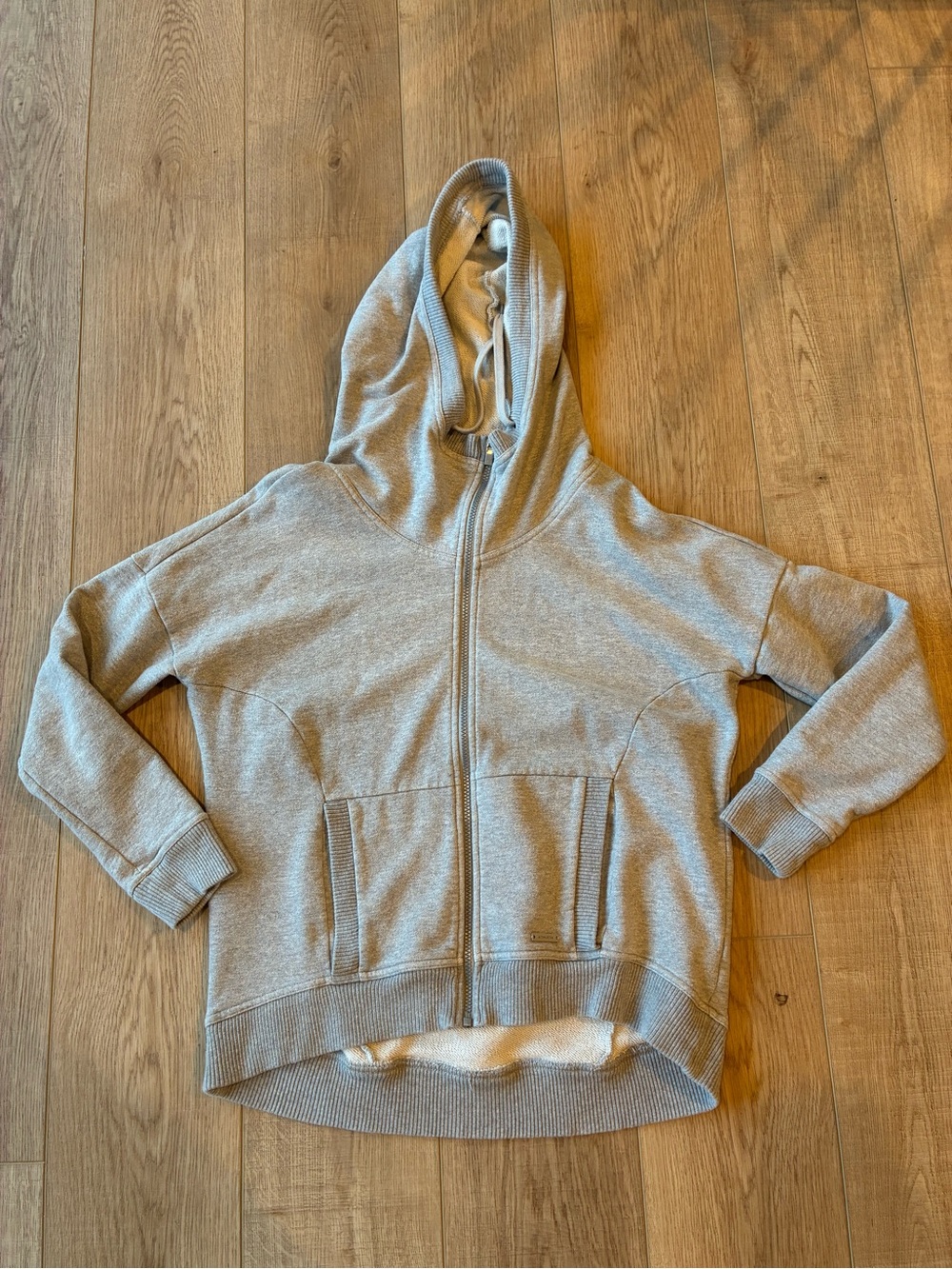 Athleta Light Gray Zip-Up Hoodie Jacket front pouch pocket Cozy cotton medium